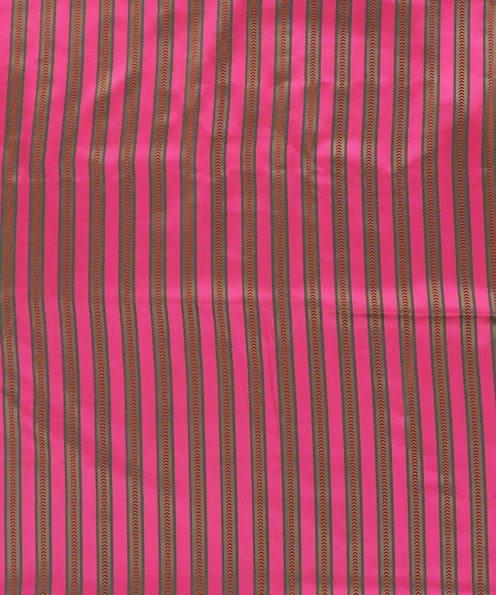 Handloom_Pink_Multicolor_Pure_Mashroo_Silk_Striped_Banarasi_Fabric_WeaverStory_02