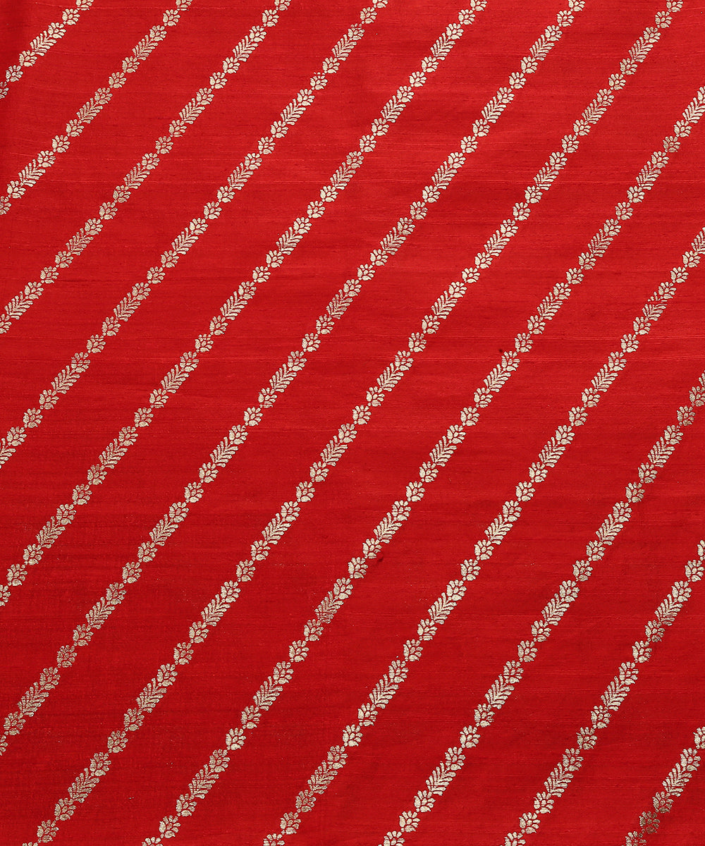 Handloom_Red_Pure_Tussar_Silk_Banarasi_Fabric_With_Zari_Cutwork_Jaal_WeaverStory_02