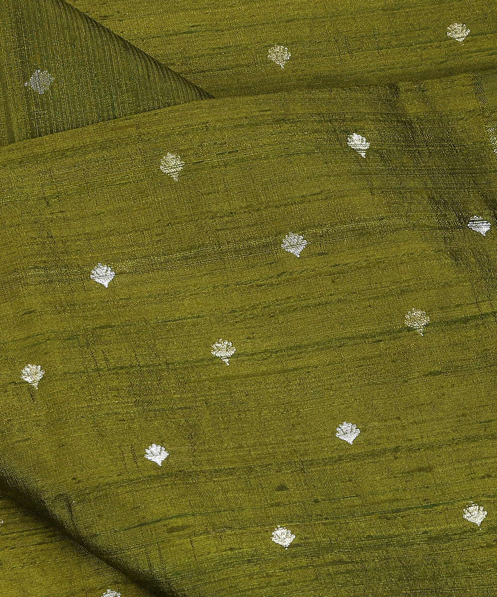 Handloom_Henna_Green_Pure_Tussar_Silk_Banarasi_Fabric_With_Sona_Rupa_Cutwork_Booti_WeaverStory_04