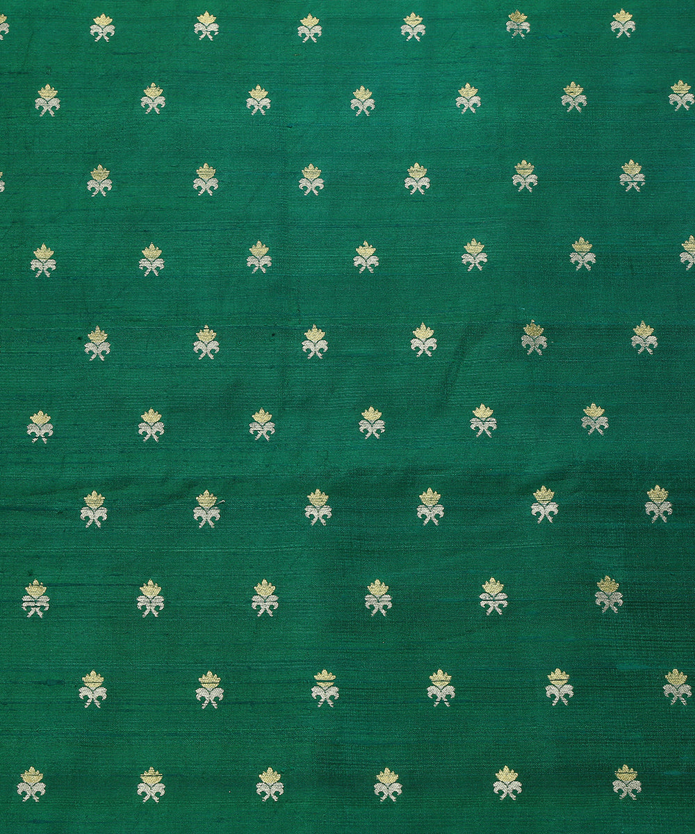 Dark_Green_Handloom_Pure_Tussar_Silk_Banarasi_Fabric_With_Sona_Rupa_Booti_WeaverStory_02