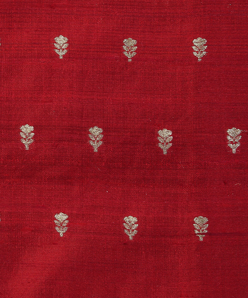 Handloom_Dark_Maroon_Pure_Tussar_Silk_Banarasi_Fabric_With_Sona_Rupa_Cutwork_Zari_Booti_WeaverStory_03