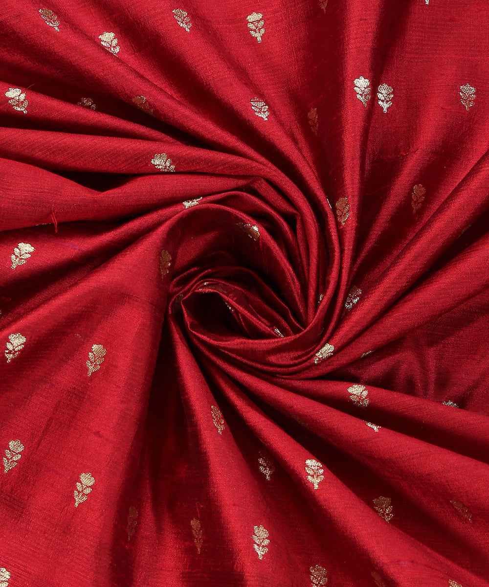 Handloom_Dark_Maroon_Pure_Tussar_Silk_Banarasi_Fabric_With_Sona_Rupa_Cutwork_Zari_Booti_WeaverStory_02