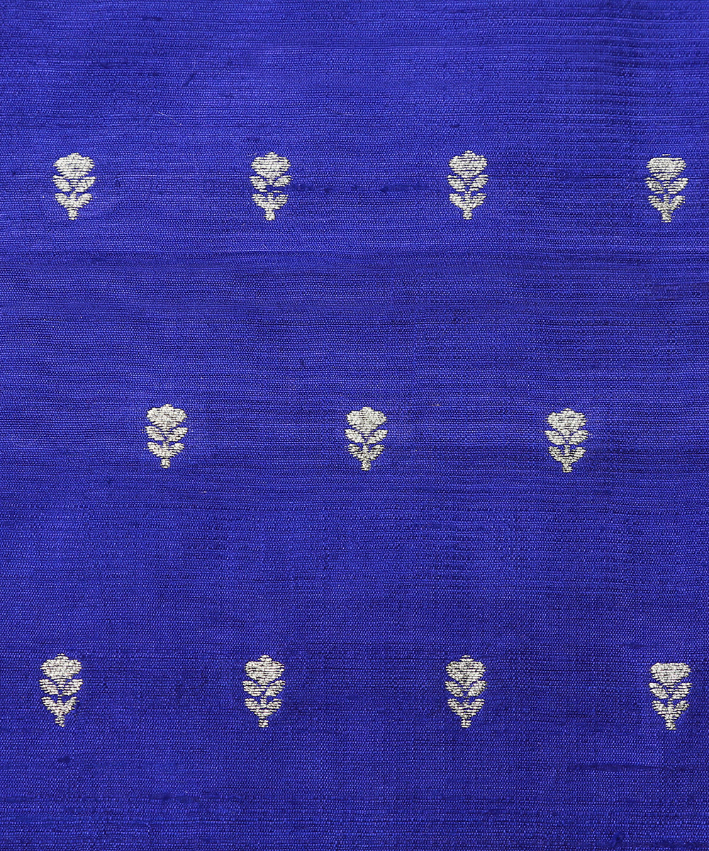Handloom_Blue_Pure_Tussar_Silk_Banarasi_With_Sona_Rupa_Zari_Booti_Fabric_WeaverStory_03