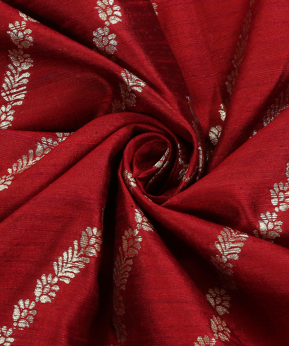 Handloom_Dark_Maroon_Pure_Tussar_Silk_Banarasi_Fabric_With_Cutwork_Weave_WeaverStory_05