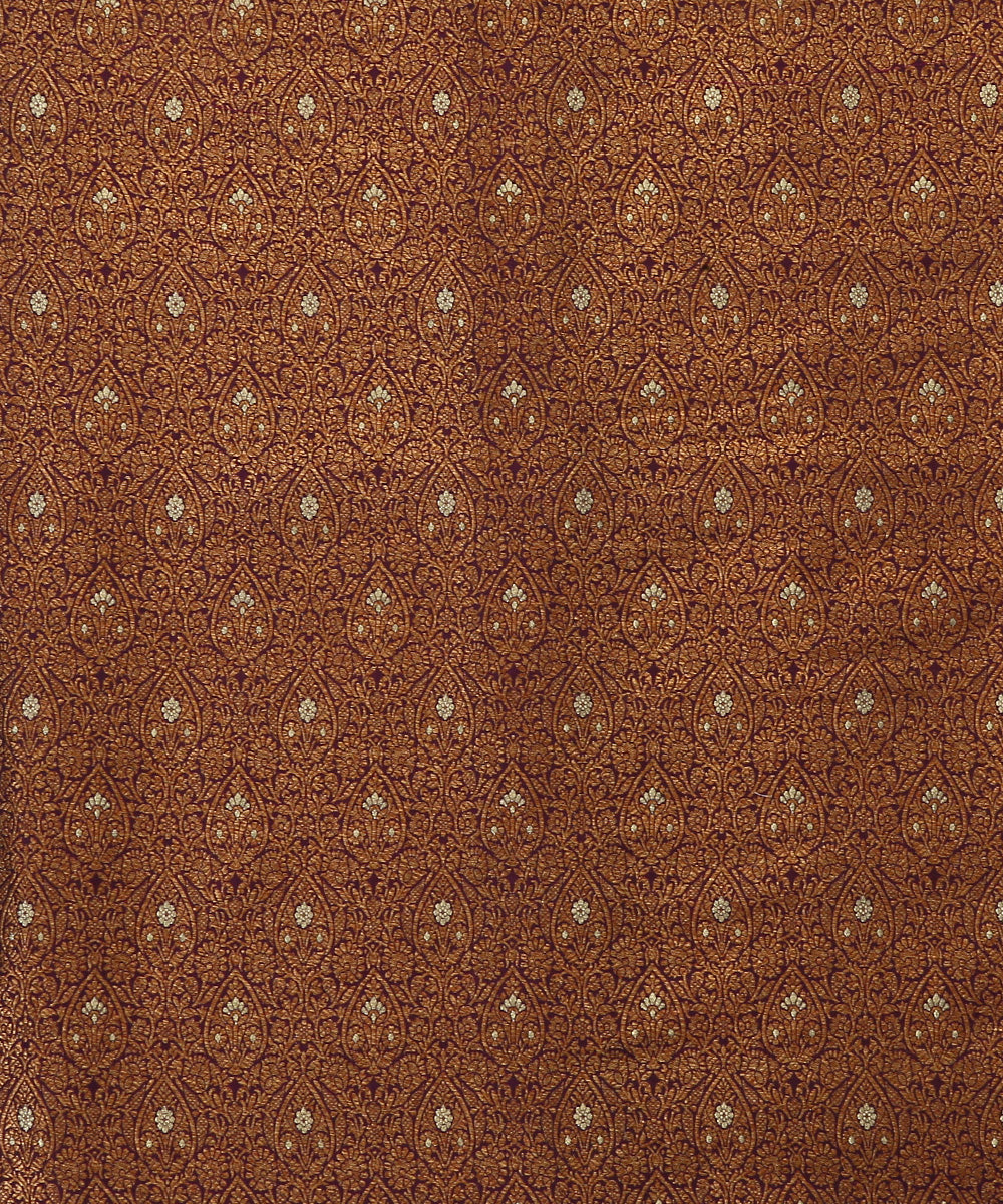 Deep_Purple_Handloom_Pure_Katan_Silk_Kimkhab_Banarasi_Fabric_With_Antique_Zari_WeaverStory_02