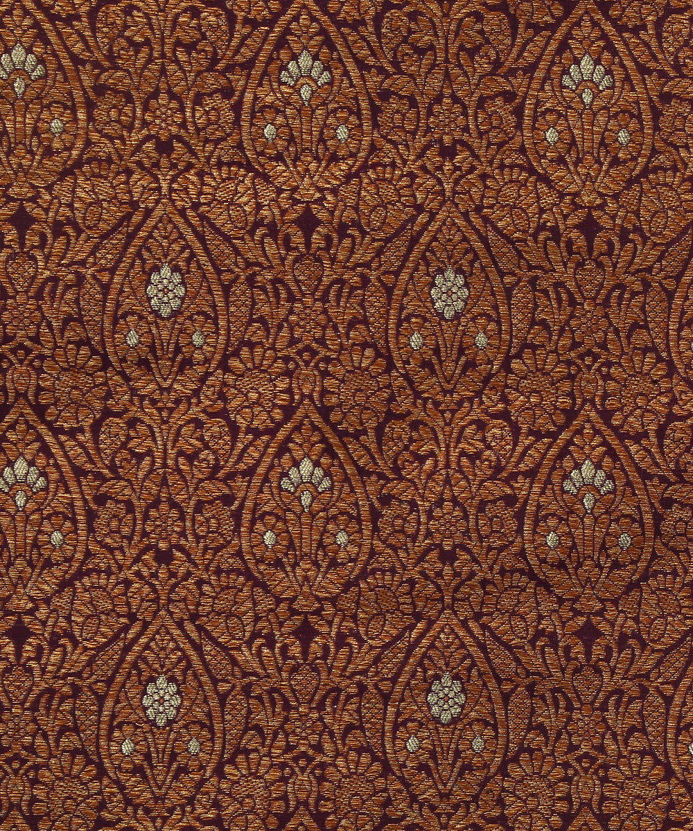 Deep_Purple_Handloom_Pure_Katan_Silk_Kimkhab_Banarasi_Fabric_With_Antique_Zari_WeaverStory_03