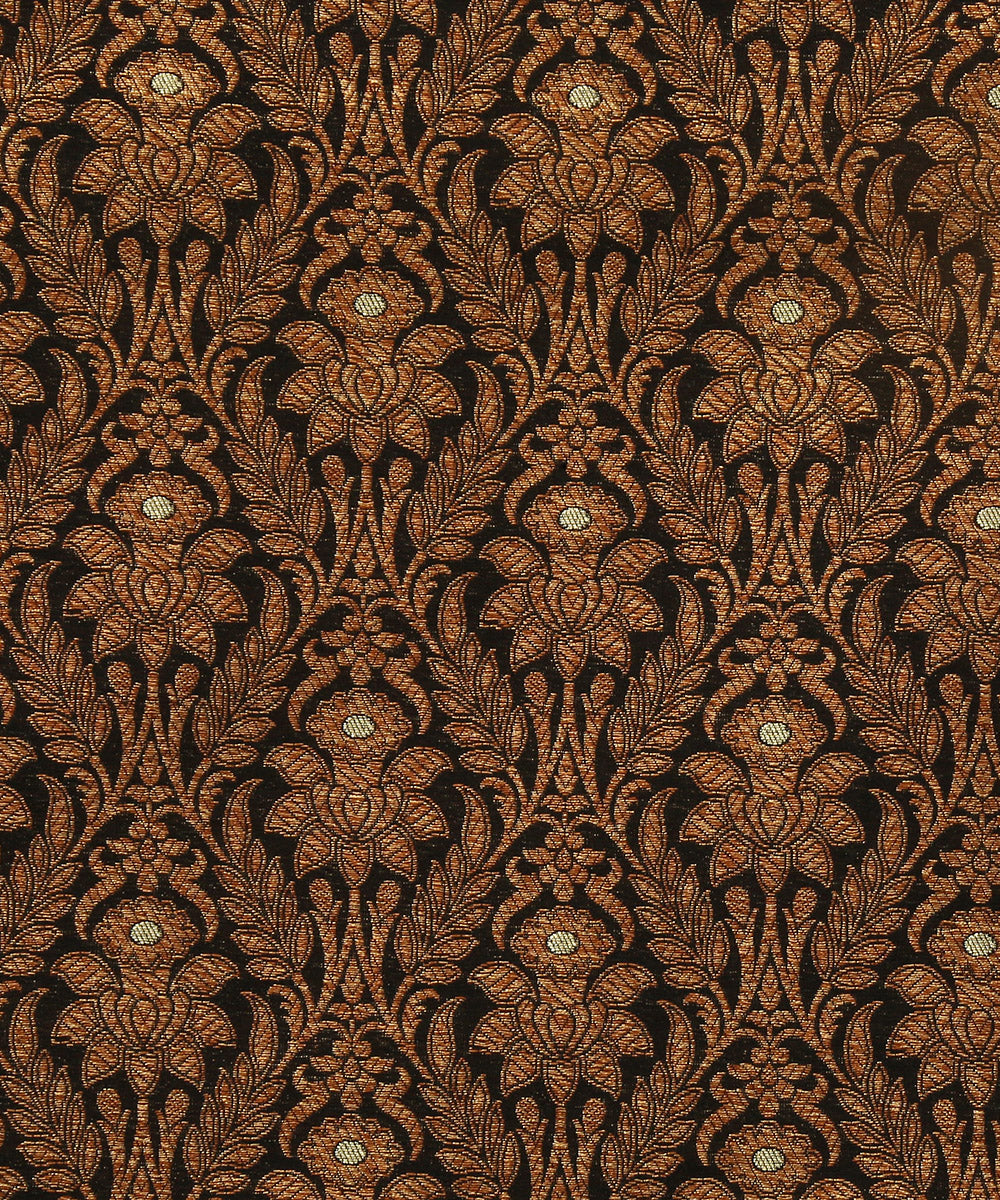 Handloom_Black_Pure_Katan_Silk_Kimkhab_Fabric_With_Mughal_Motif_WeaverStory_03