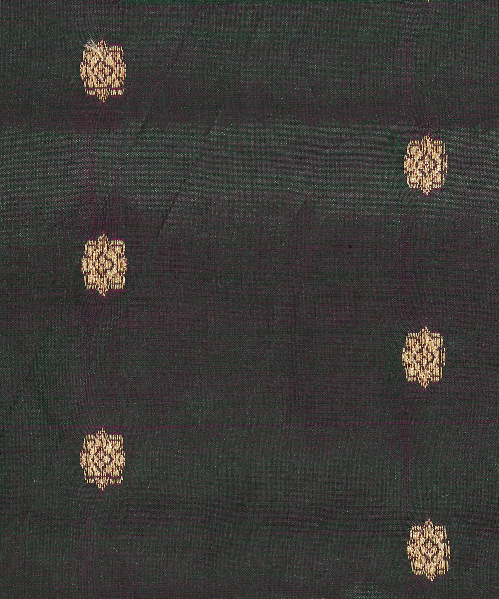 Green_Purple_Double_Shade_Handloom_Pure_Katan_Silk_Banarasi_Fabric_With_Booti_WeaverStory_03