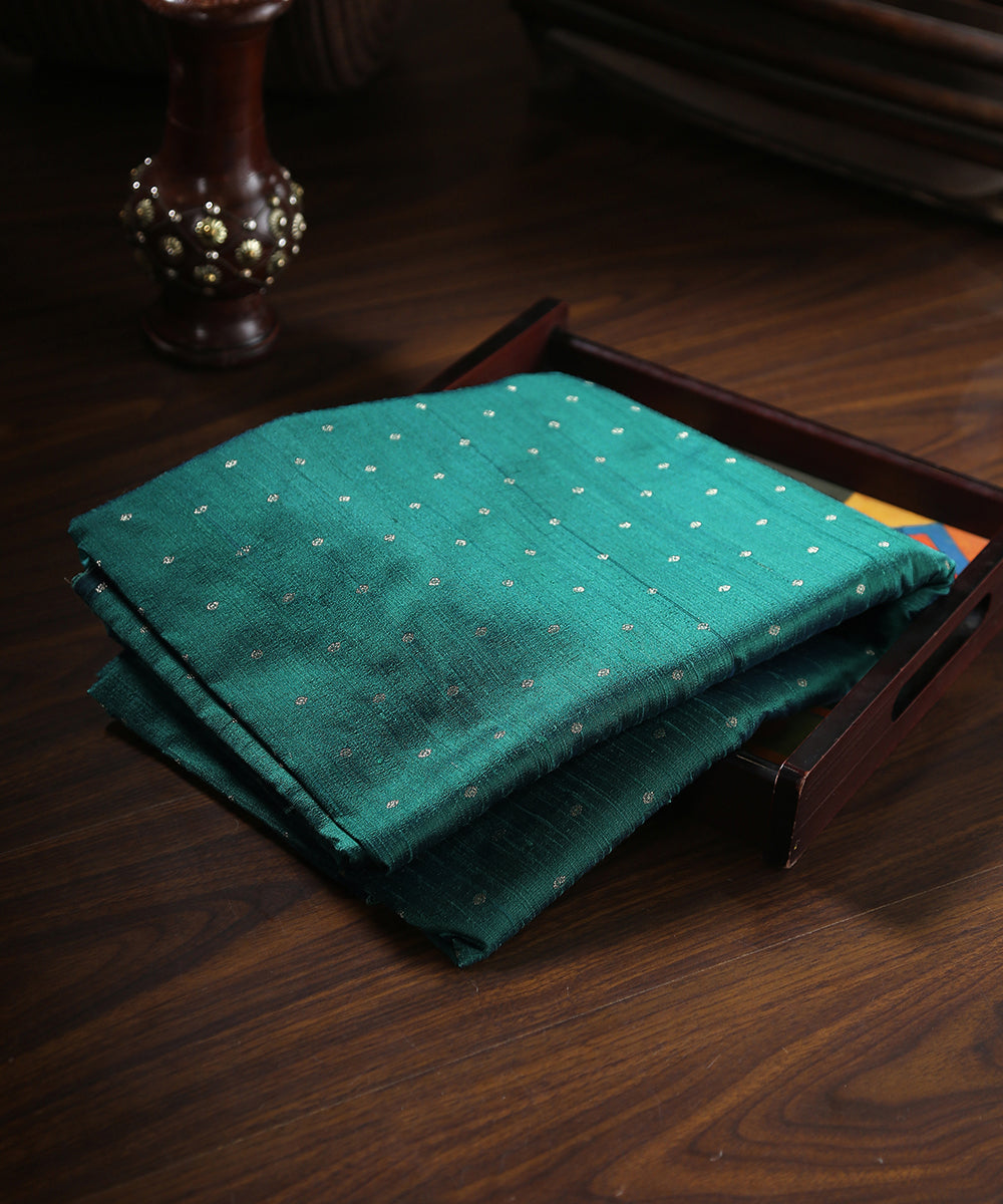Green_Double_Shade_Handloom_Pure_Tussar_Silk_Banarasi_Fabric_With_Cutwork_Booti_WeaverStory_01