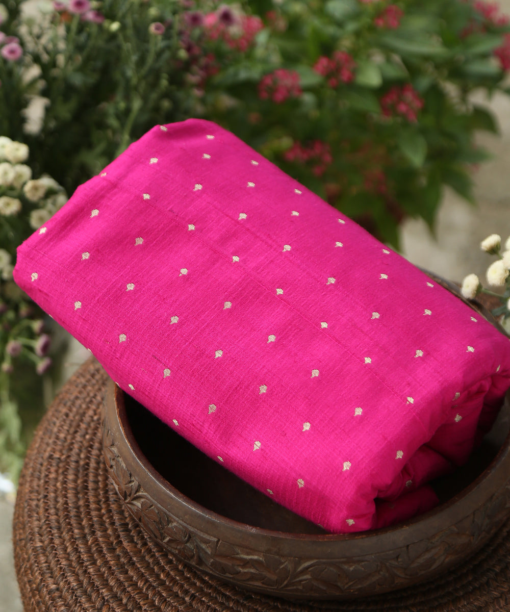 Rani_Pink_Handloom_Pure_Tussar_Silk_Banarasi_Fabric_With_Cutwork_Booti_WeaverStory_01