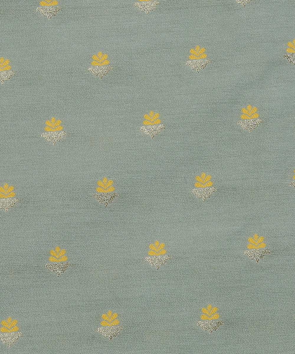 Pastel_Mint_Green_Handloom_Pure_Moonga_Silk_Banarasi_Fabrci_With_Cutwork_Meena_Booti_WeaverStory_03