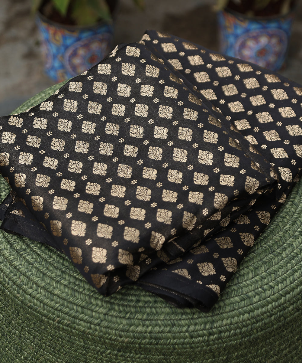 Black_Handloom_Pure_Satin_Silk_Kimkhab_Banarasi_Fabric_With_Gold_Zari_Booti_WeaverStory_01
