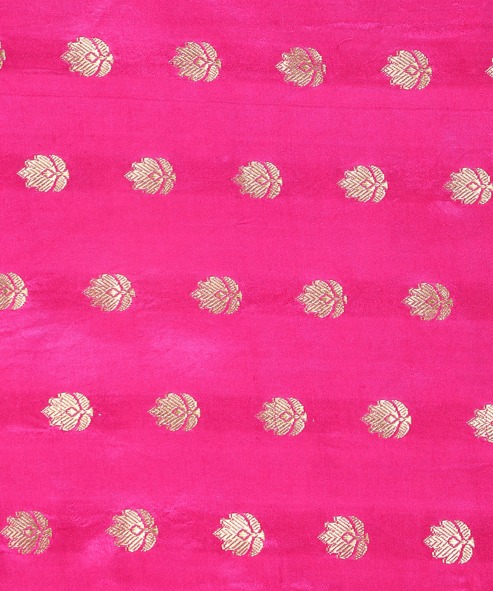Handloom_Magenta_Pure_Gajji_Silk_Banarasi_Fabric_With_Zari_Booti_WeaverStory_03