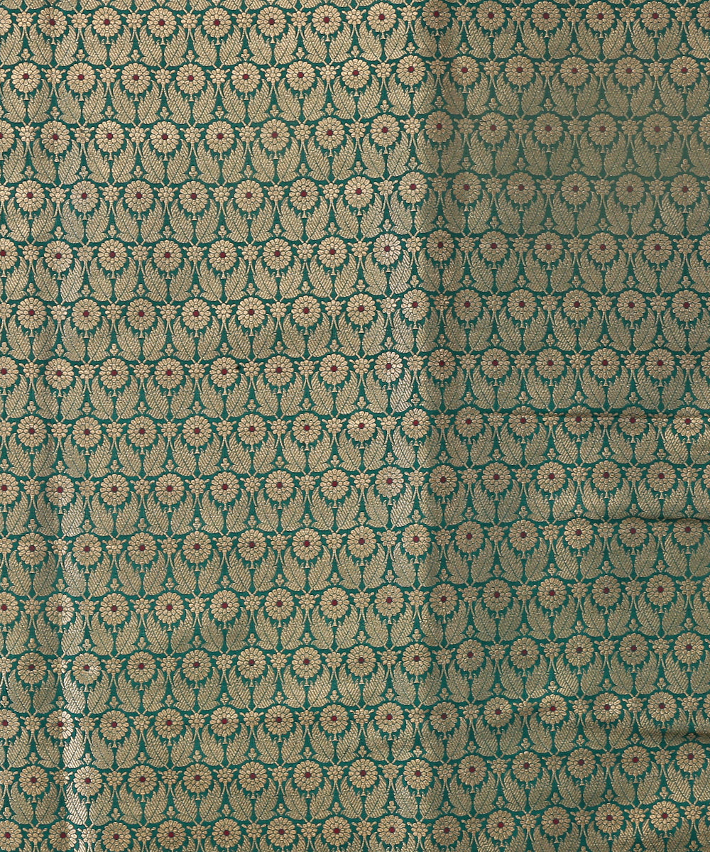 Green_Handloom_Pure_Katan_Silk_Kimkhab_Banarasi_Fabric_With_Meena_Booti_WeaverStory_02
