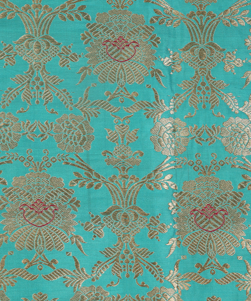 Aqua_Green_Handloom_Pure_Katan_Silk_Kimkhab_Banarasi_Fabric_With_Odhna_Jaal_WeaverStory_03