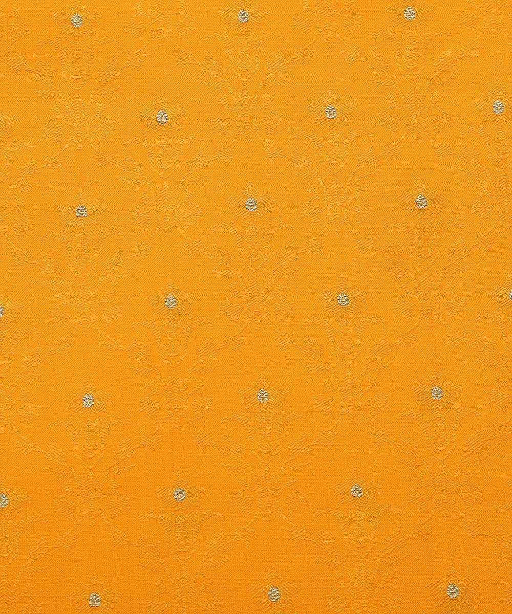 Yellow_Handloom_Pure_Katan_Silk_Banarasi_Fabric_With_Tanchoi_Zari_Booti_WeaverStory_03
