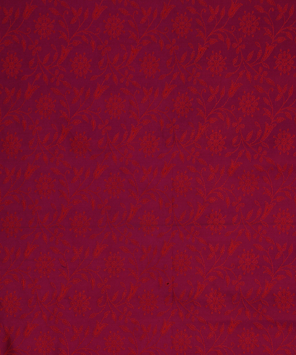 Purple_Handloom_Pure_Katan_Silk_Tanchoi_Banarasi_Fabric_with_Floral_Design_WeaverStory_02