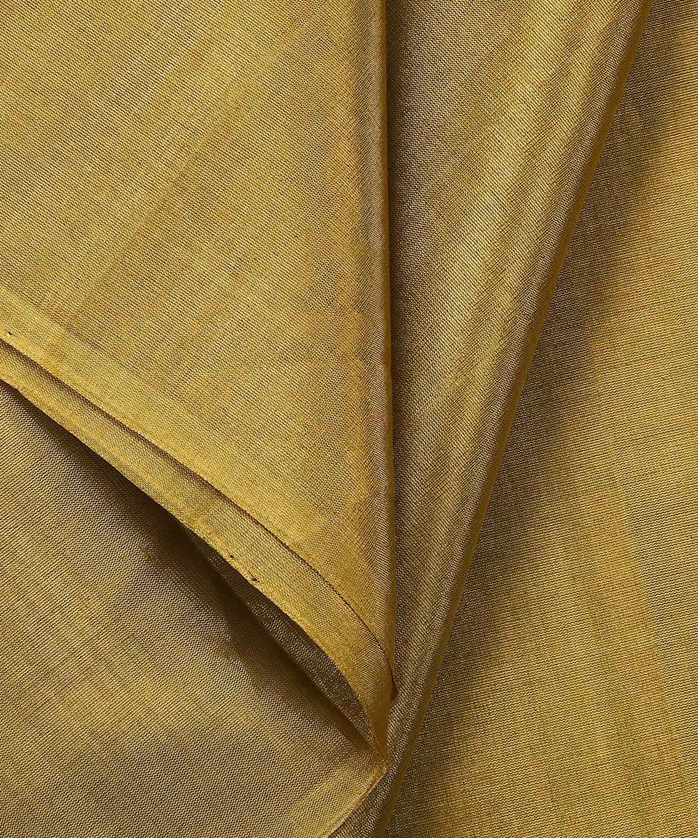Handloom_Gold_Tissue_Chanderi_Fabric_WeaverStory_04