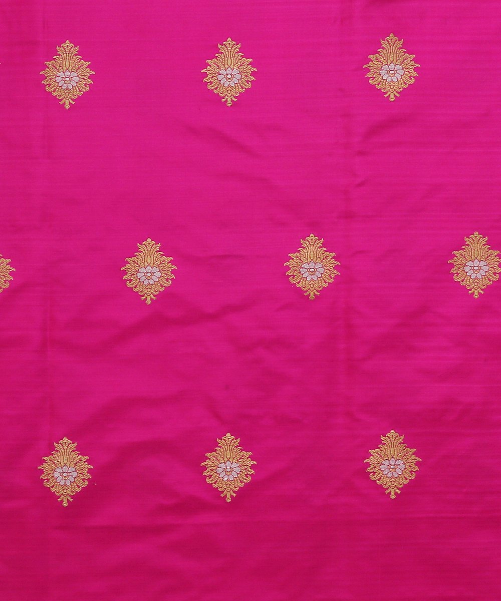 Magenta_Handloom_Kadhwa_Banarasi_Booti_Fabric_in_Pure_Katan_Silk_WeaverStory_02