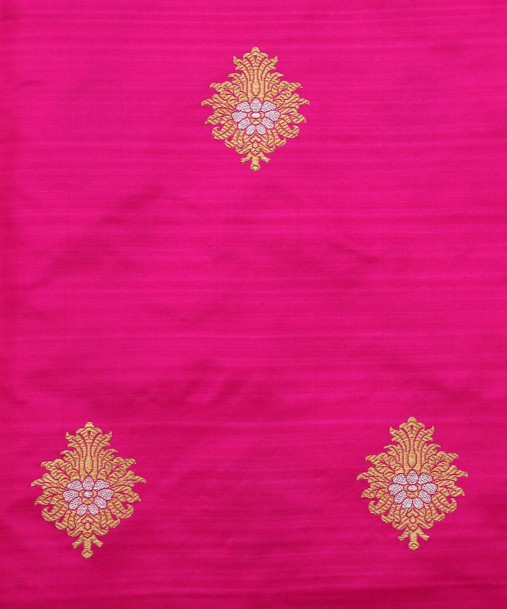 Magenta_Handloom_Kadhwa_Banarasi_Booti_Fabric_in_Pure_Katan_Silk_WeaverStory_03