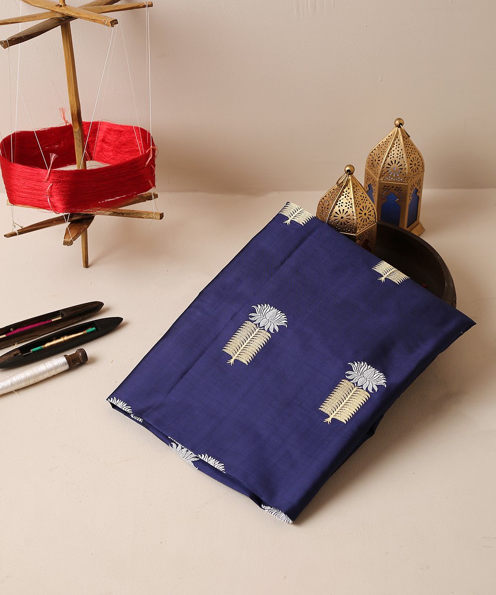 Handloom_Blue_Dual_Tone_Gold_and_Silver_Kadhwa_Booti_Banarasi_Fabric_WeaverStory_01