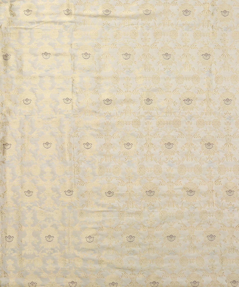 Offwhite_Handloom_Pure_Katan_Silk_Odhna_Jangla_Banarasi_Fabric_WeaverStory_02