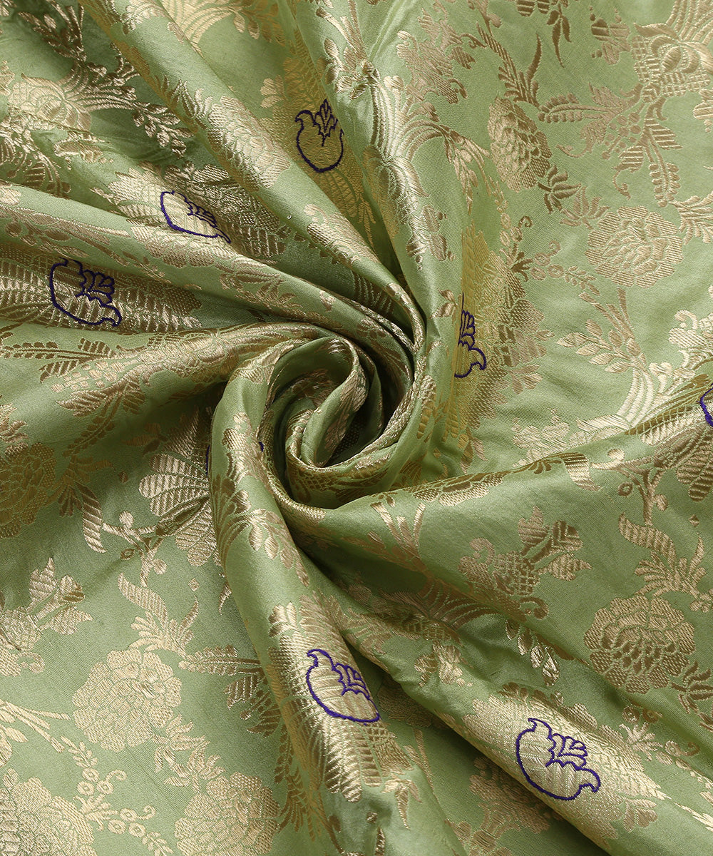 Light_Green_Handloom_Kadhwa_Jangla_Banarasi_Fabric_With_Blue_Meenakari_Design_WeaverStory_05