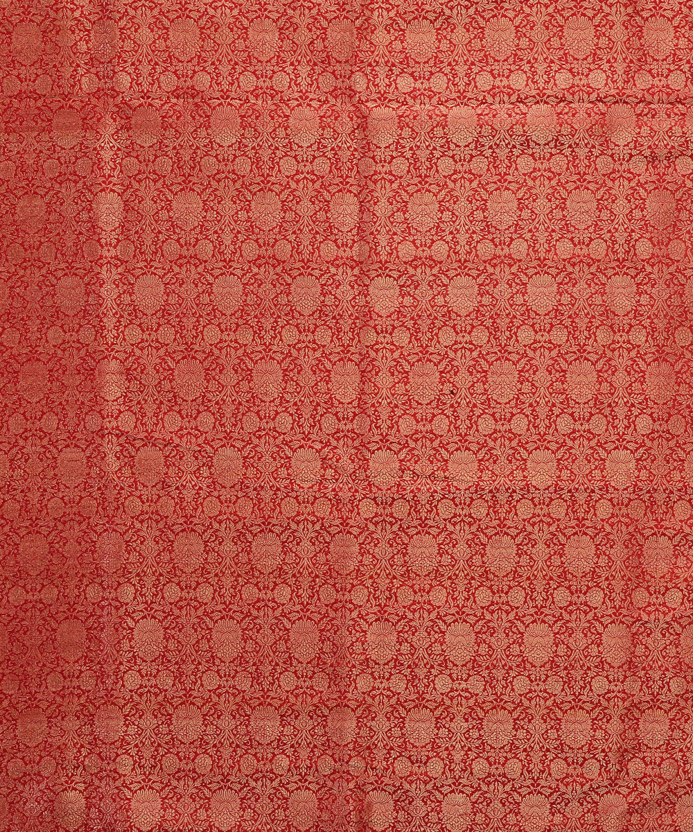 Red_Handloom_Kadhwa_Jangla_Maheen_Brocade_Kimkhab_Banarasi_Fabric_WeaverStory_02