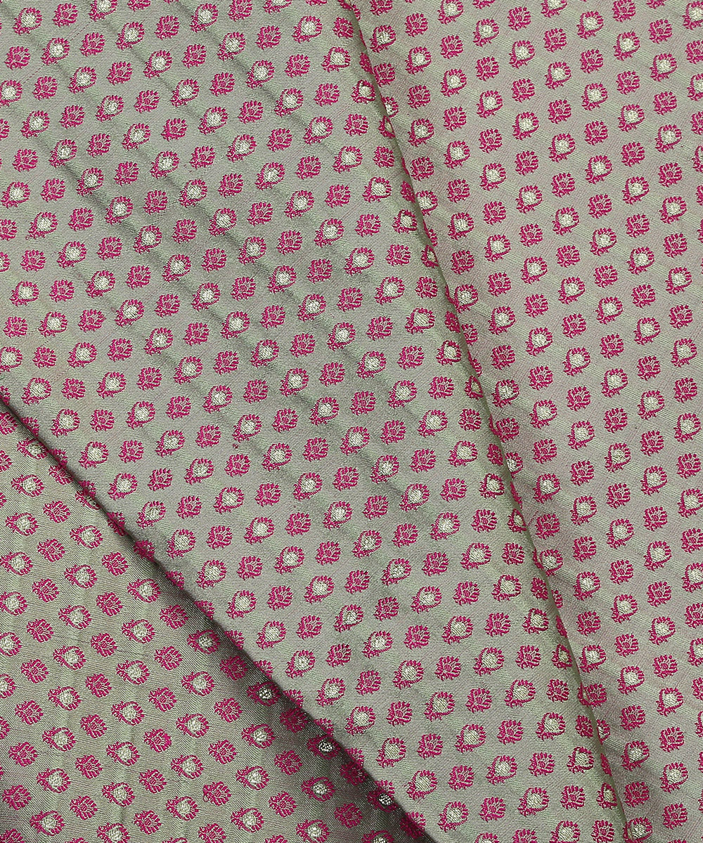 Handloom_Pista_And_Pink_Dual_Tone_Tanchoi_Banarasi_Fabric_With_Zari_Booti_WeaverStory_04
