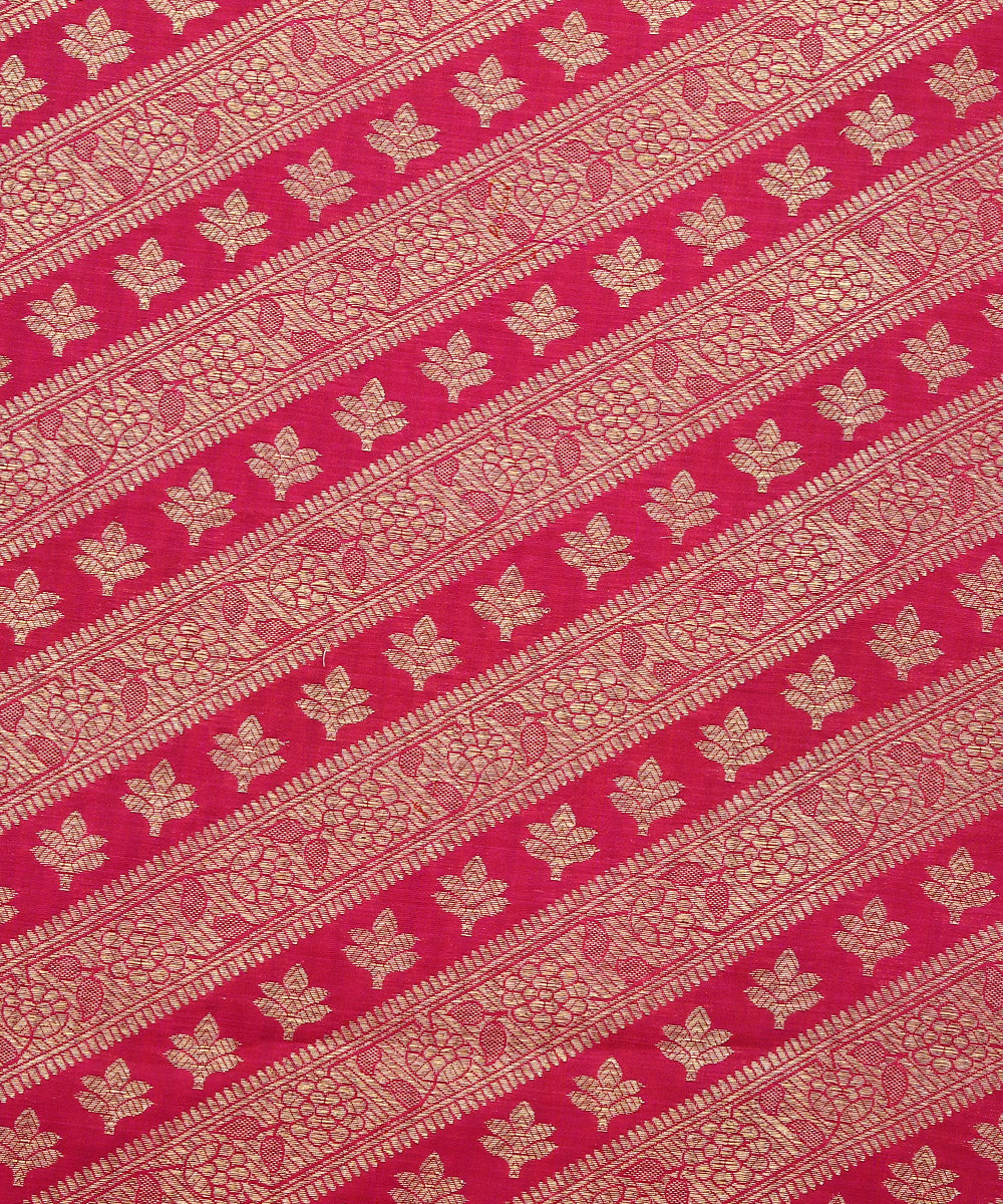 Pink_Handloom_Aada_Bel_Pure_Katan_Silk_Banarasi_Fabric_WeaverStory_03