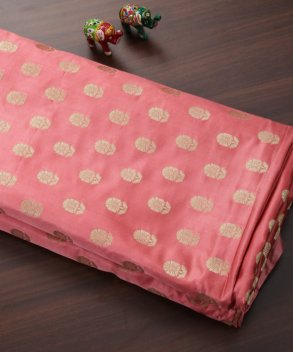Peach_Handloom_Pure_Satin_Banarasi_Booti_Fabric_WeaverStory_01