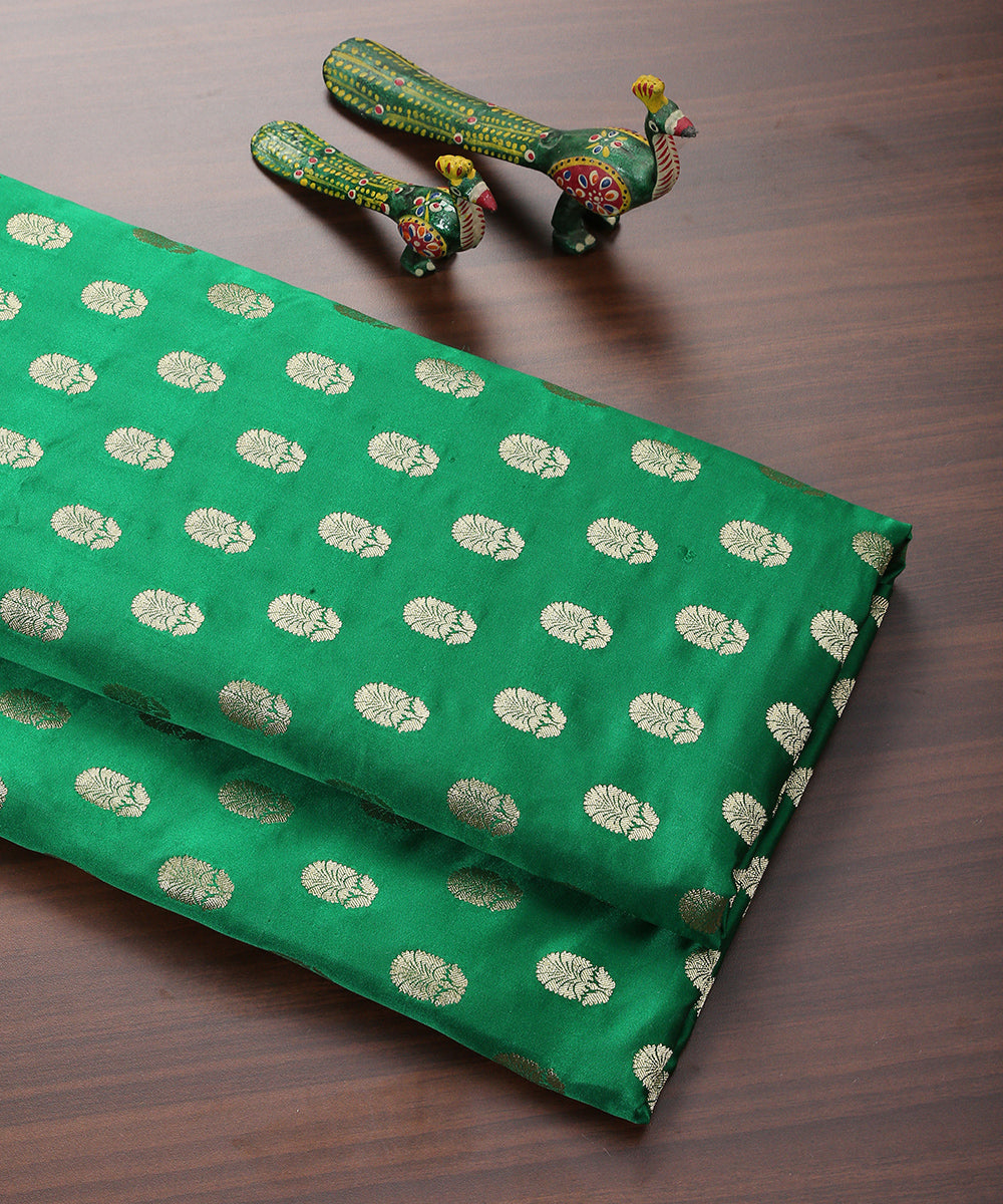 Handloom_Green_Pure_Satin_Banarasi_Fabric_with_Cutwork_Booti_WeaverStory_01