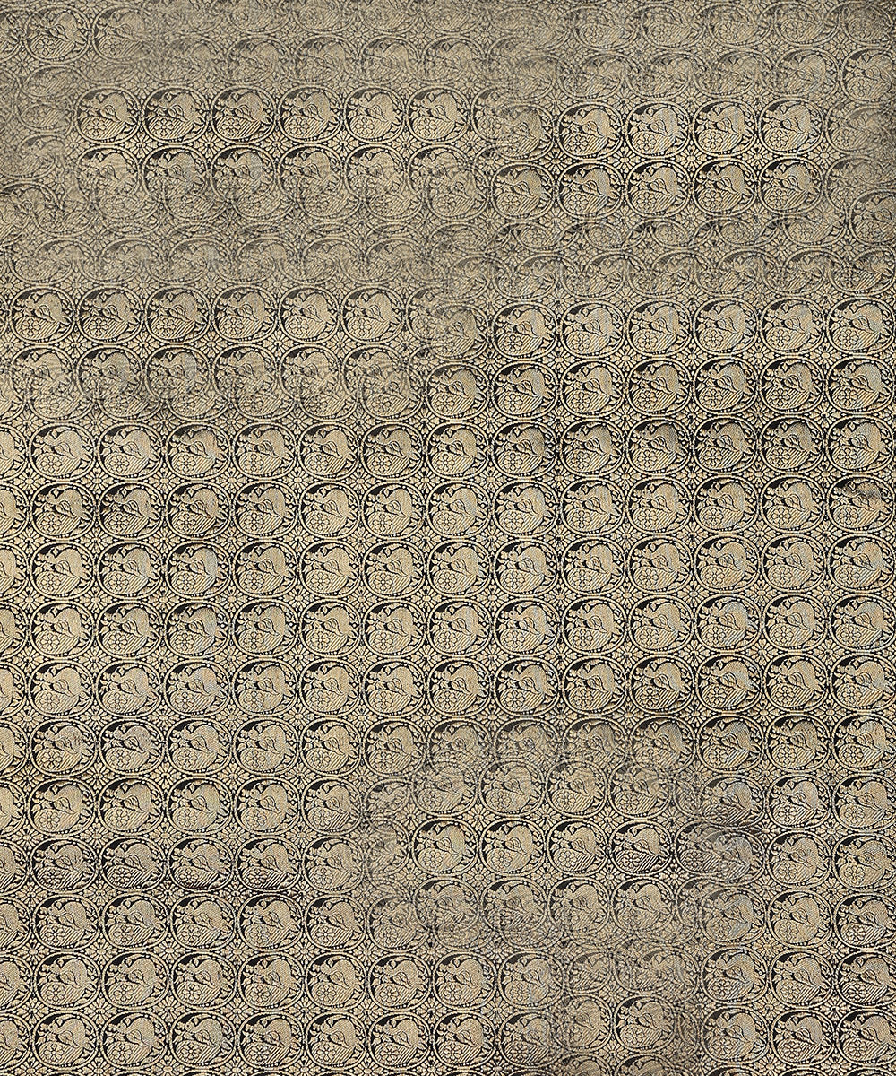 Black_And_Gold_Handloom_Pure_Katan_Silk_Kadhwa_Banarasi_Brocade_Fabric_With_Peacock_Motifs_WeaverStory_03