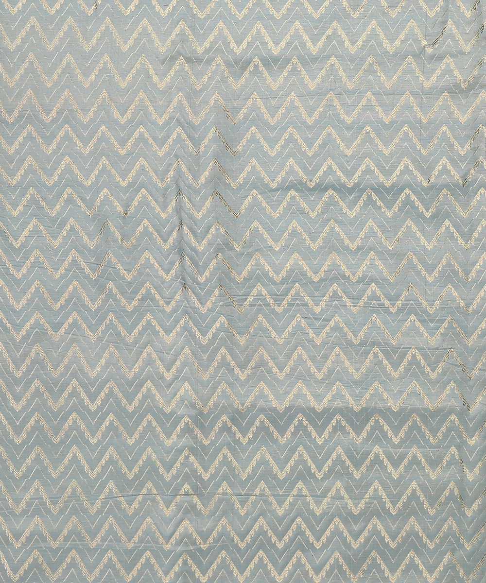 Handloom_Ice_Blue_Cotton_Silk_Brocade_Banarasi_Fabric_With_Zigzag_Jaal_WeaverStory_03