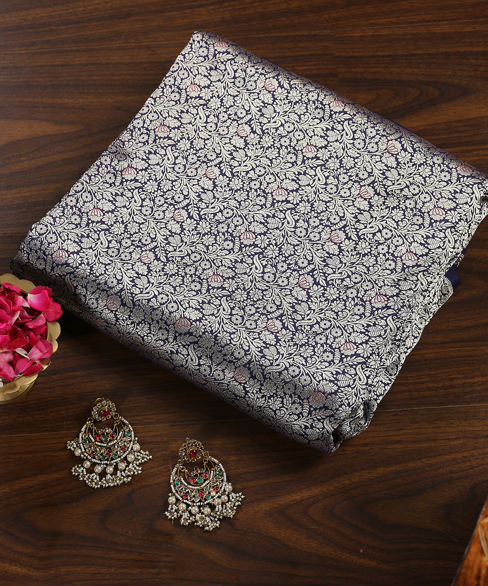 Handloom_Navy_Blue_Kimkhab_Pure_Katan_Silk_Banarasi_Fabric_With_Pink_Meenakari_WeaverStory_01
