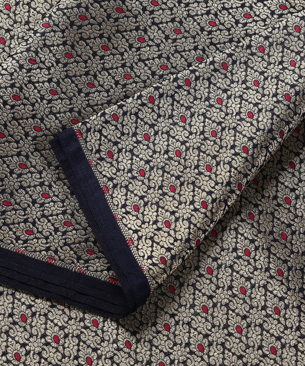 Handloom_Navy_Blue_Brocade_Pure_Katan_Silk_Banarasi_Saree_With_Pink_Meenakari_WeaverStory_04