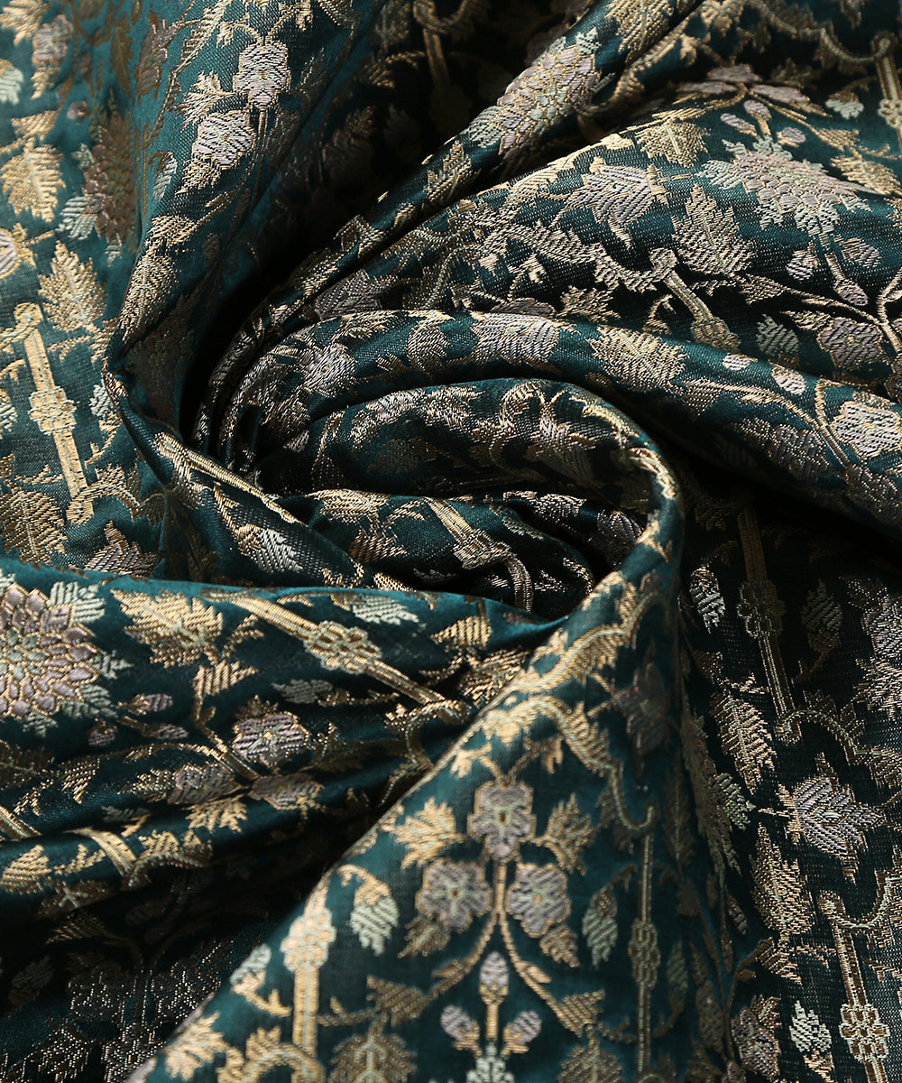 Handloom_Bottle_Green_Jamawar_Pure_Katan_Silk_Brocade_Banarasi_Fabric_WeaverStory_05