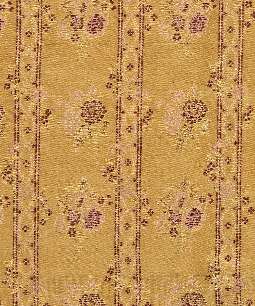 Handloom_Mustard_Jamawar_Pure_Satin_Banarasi_Fabric_With_Meenakari_WeaverStory_03