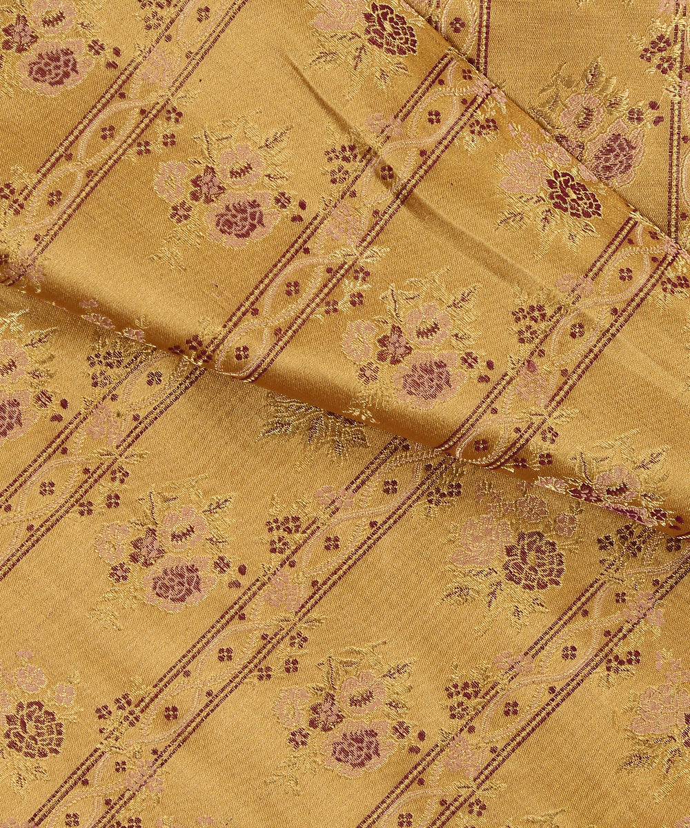 Handloom_Mustard_Jamawar_Pure_Satin_Banarasi_Fabric_With_Meenakari_WeaverStory_04