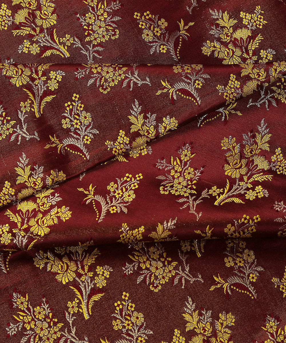 Handloom_Maroon_Jamawar_Brocade_Pure_Katan_Silk_Banarasi_Fabric_With_Meenakari_WeaverStory_04