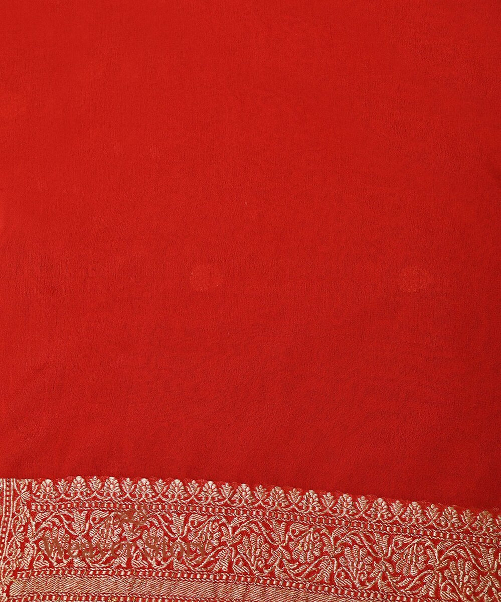 Green_Handloom_Banarasi_Georgette_Saree_with_Red_Border_and_Zari_Work_WeaverStory_05