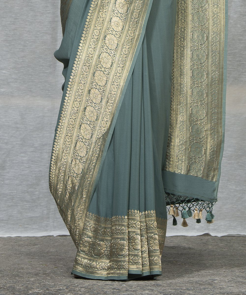 Grey_Handloom_Georgette_Banarasi_Saree_With_Kadhwa_Border_WeaverStory_04