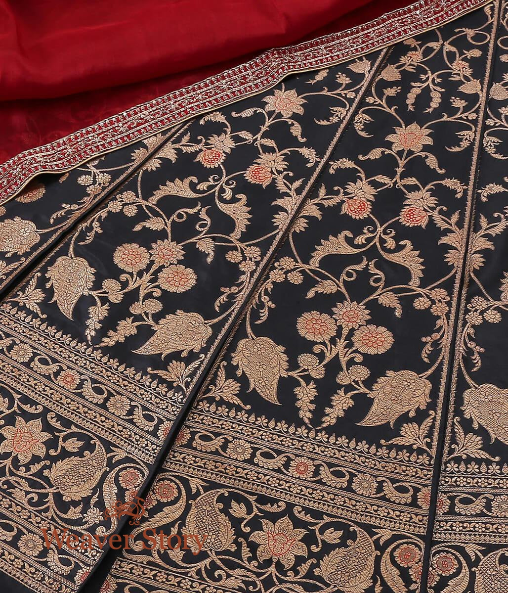 Handloom_Black_Heavy_Lehenga_with_Antique_Zari_WeaverStory_01
