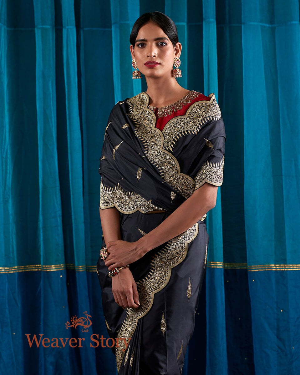 Handloom_Black_Scalloped_Border_Banarasi_Silk_Saree_with_a_Brocade_Blouse_WeaverStory_01