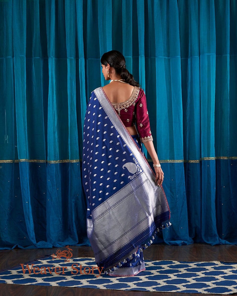 Handloom_Blue_Pure_Katan_Silk_Banarasi_Saree_with_Kadhwa_Booti_WeaverStory_03