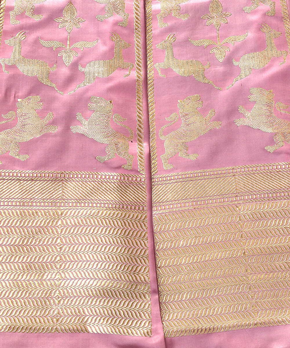 Handloom_Pure_Satin_Silk_Pink_Banarasi_Shikargah_Lehenga_with_Kadhwa_Weave_WeaverStory_04