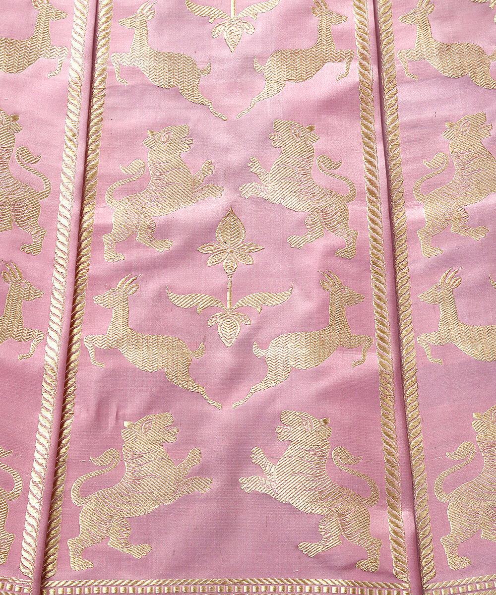 Handloom_Pure_Satin_Silk_Pink_Banarasi_Shikargah_Lehenga_with_Kadhwa_Weave_WeaverStory_05
