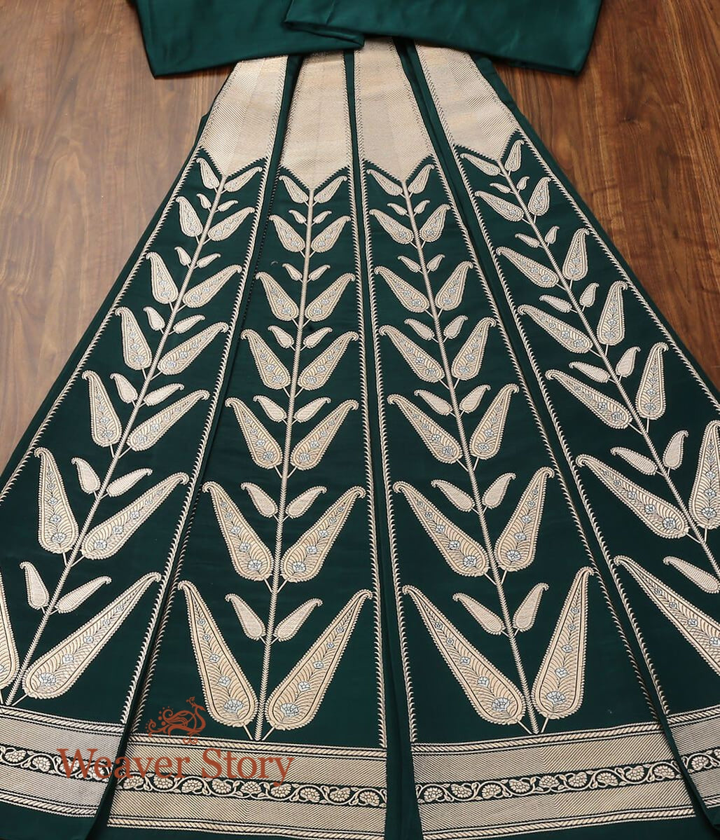 Handloom_Teal_Green_Pure_Satin_Silk_Banarasi_Lehenga_WeaverStory_02