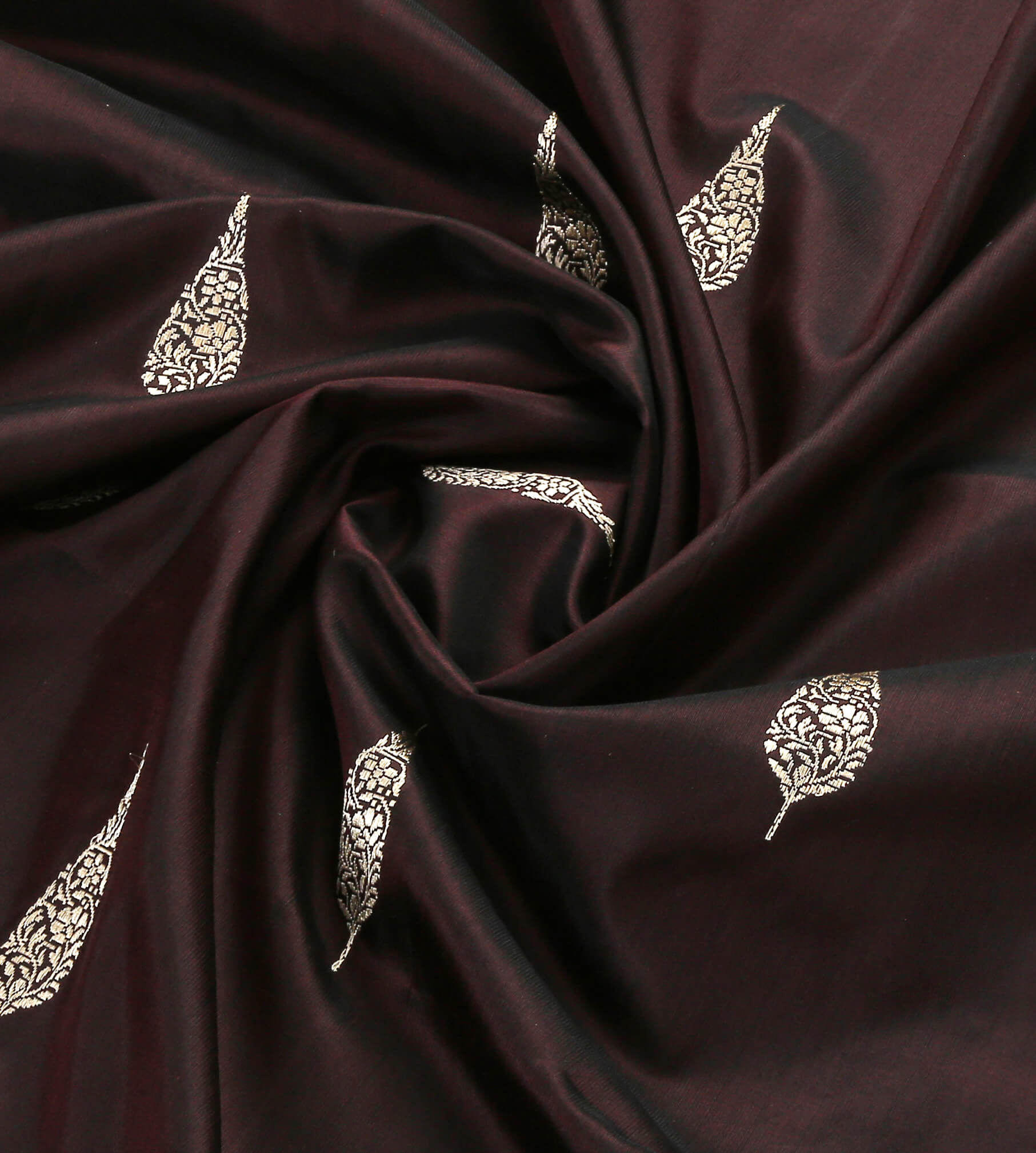 Handloom_Brown_Pure_Katan_Silk_Banarasi_Dupatta_with_Scalloped_Borders_WeaverStory_05