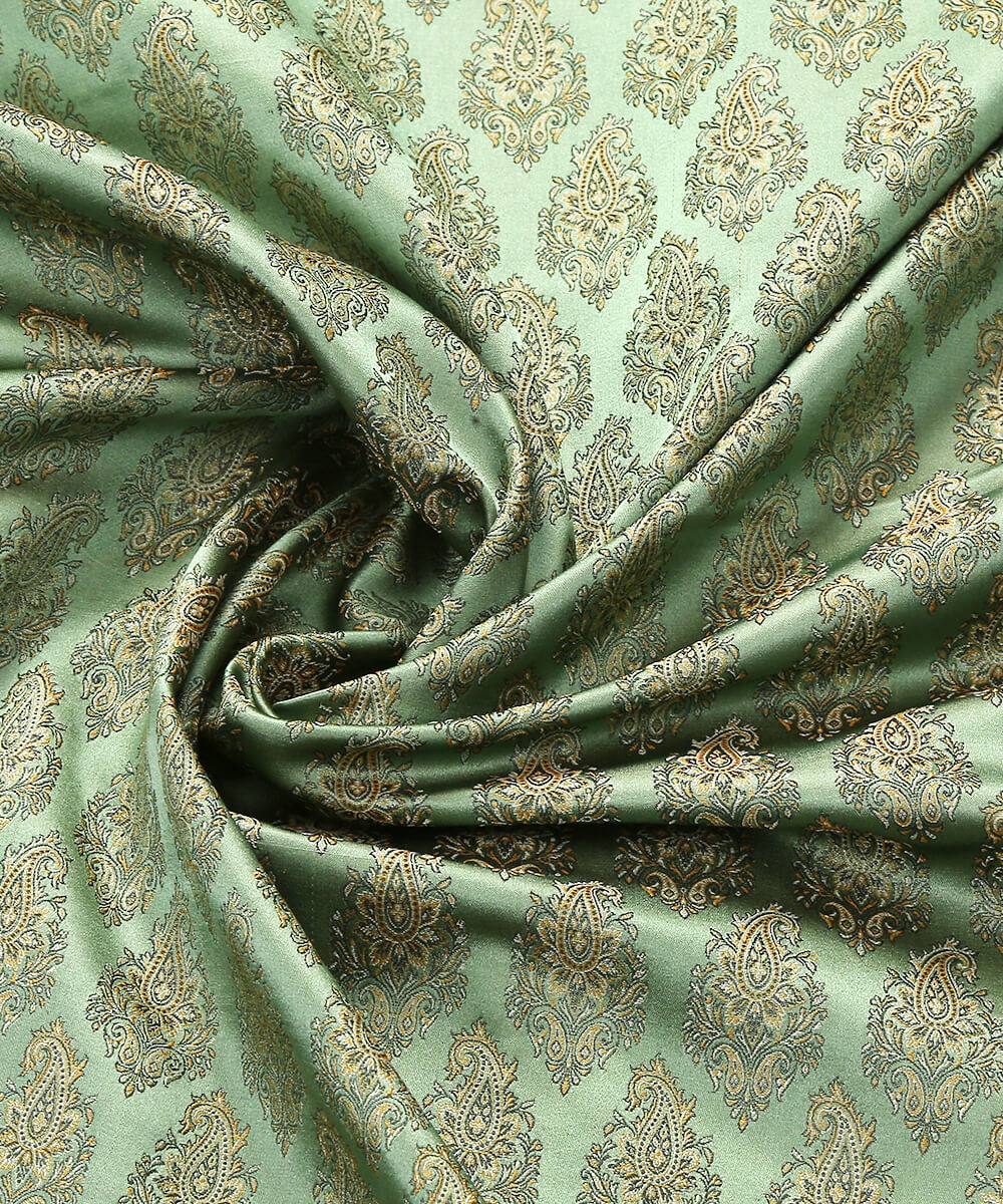 Handloom_Green_Pure_Silk_Banarasi_Jamawar_Fabric_WeaverStory_05